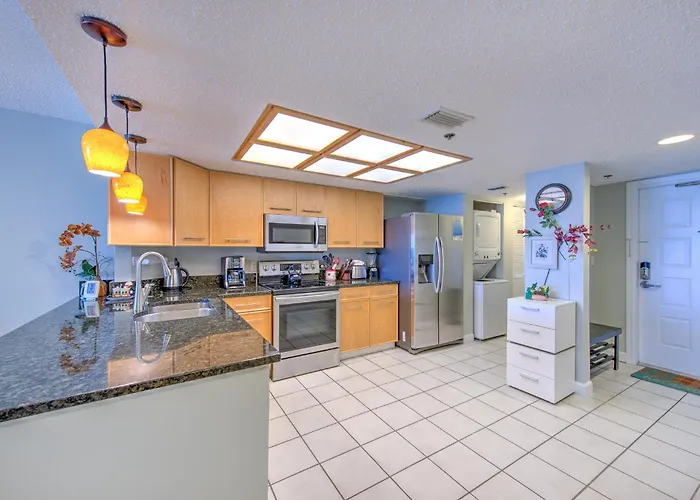 Hamilton House 303 Apartment *