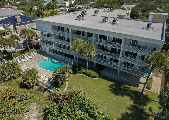 Hamilton House 303